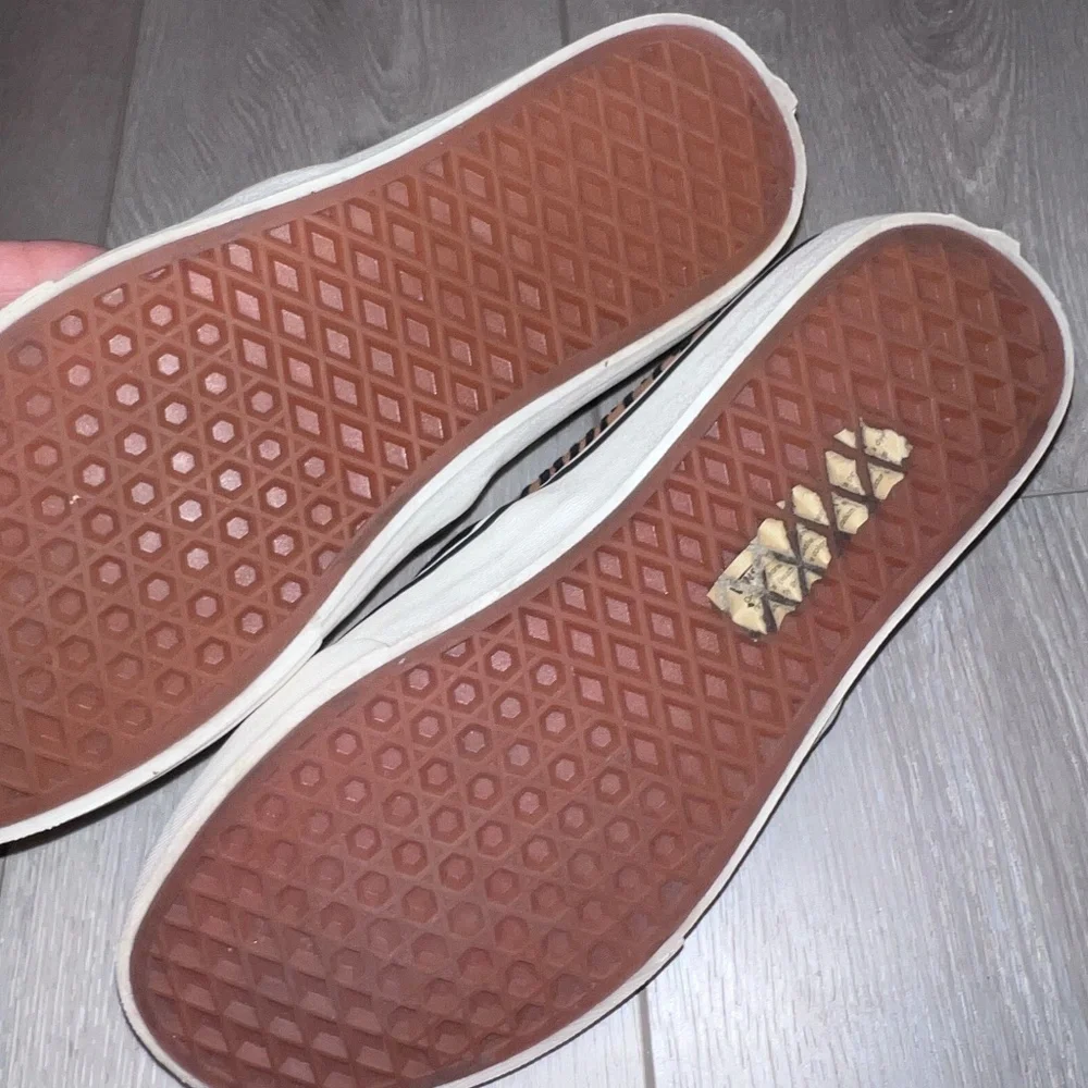Vans ComfyCush Slip-On SF Tiger Stripe Animal Print Sneakers Size 9.5W / 8M